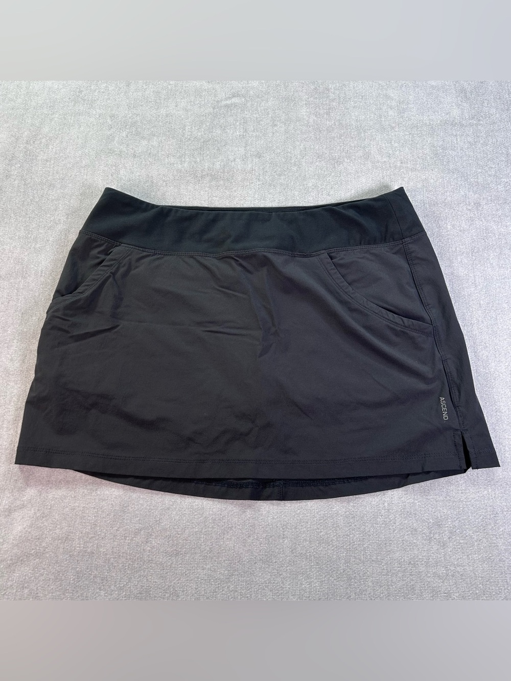 Ascend Bass Pro Shops Performance Skort Womens Large Black Hiking Golf Athletic